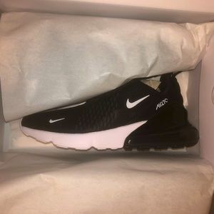 W Air Max 270 shoe